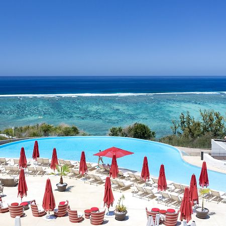 Akoya Hotel & Spa La Saline Les Bains Exterior photo The beach at the resort