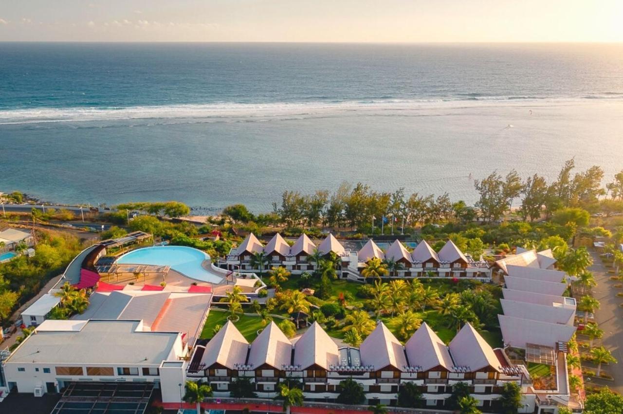 Akoya Hotel & Spa La Saline Les Bains Exterior photo The resort