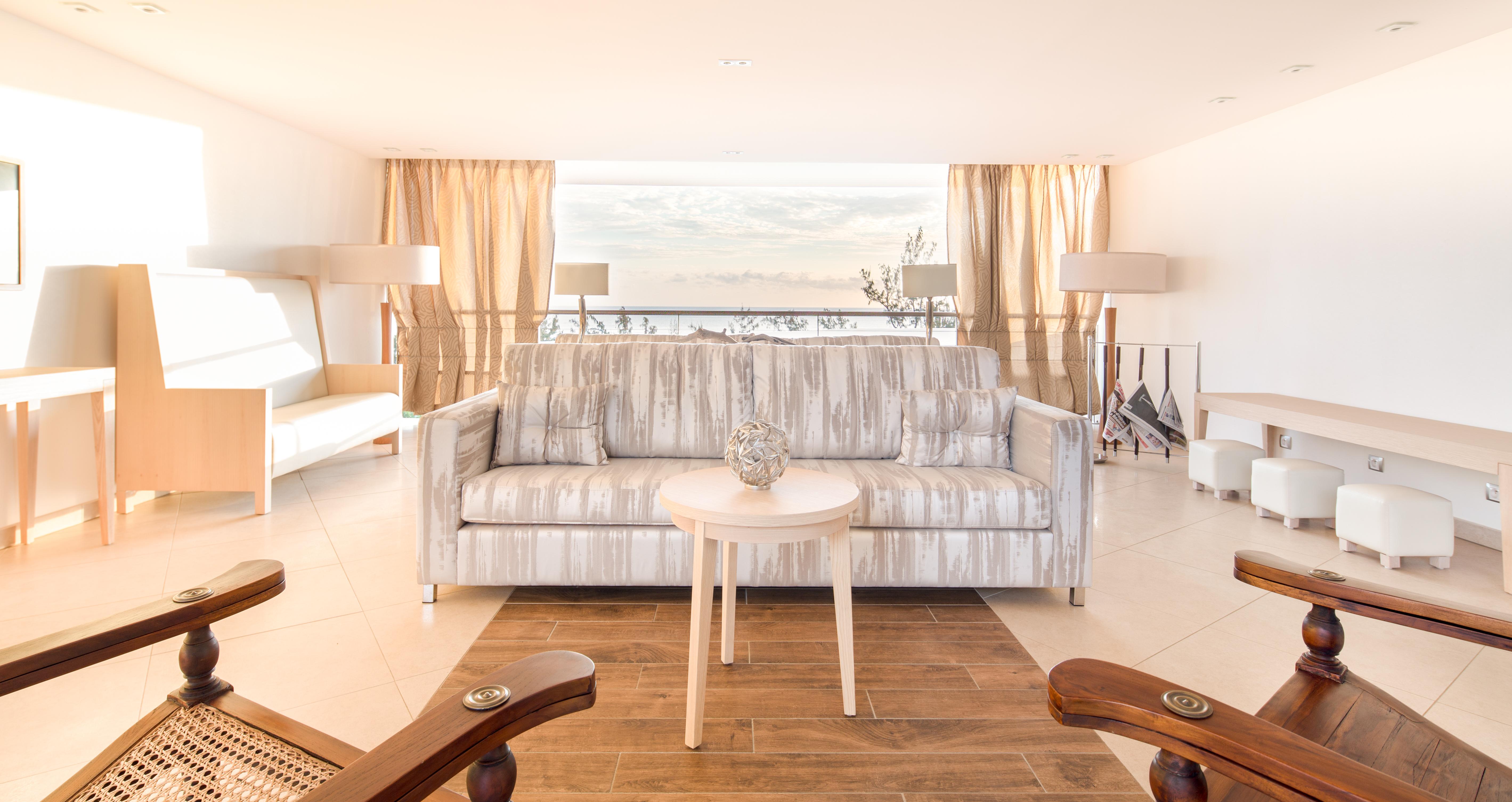Akoya Hotel & Spa La Saline Les Bains Exterior photo A living room